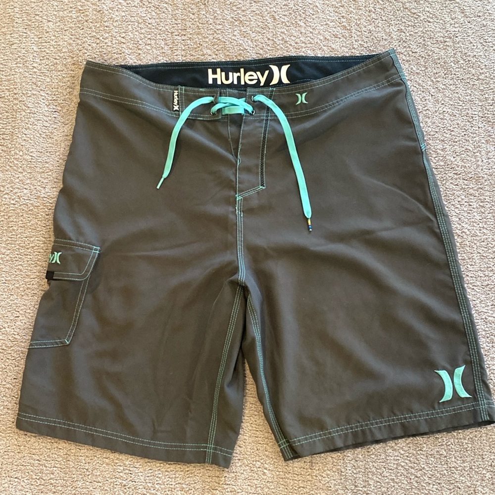 Hurley Board shorts, color grey, size 36